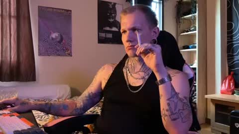 Snapshot of paul_razor chatting on 18, 5, 2026 Paul online show from 18, 5, 2026