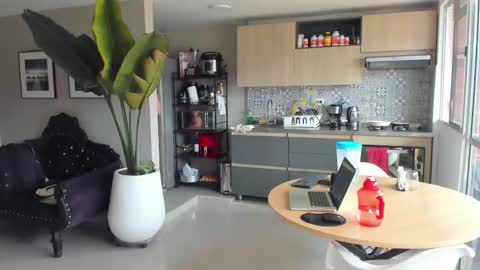 Paul online show from 31, 10, 2025