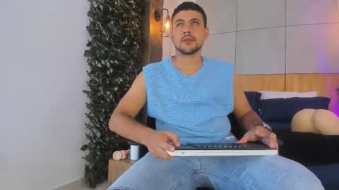 Paul Rivera online show from 4, 2, 2026