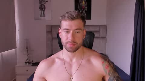 PAUL ROGER online show from 18, 10, 2025