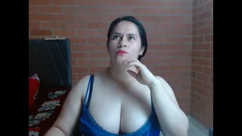 paula__117 online show from 5, 4, 2026