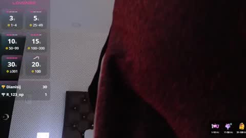 PAULA online show from 4, 12, 2024