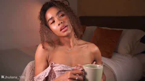 Paula online show from 22, 1, 2025