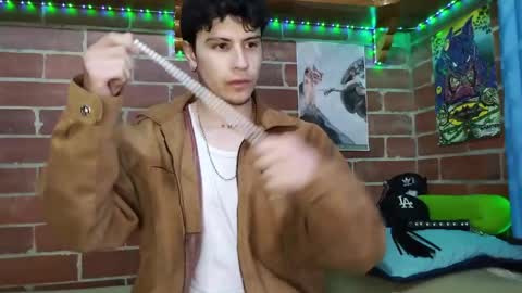 Snapshot of pauldamico chatting on 17, 4, 2026 Paul DAmico online show from 17, 4, 2026
