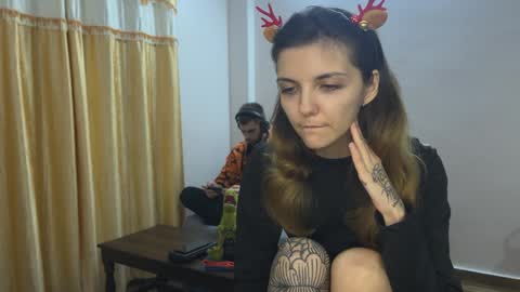 Isla  Chase online show from 6, 12, 2024