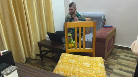 Isla  Chase online show from 5, 1, 2025