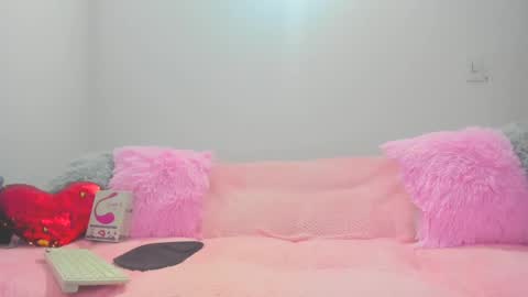 Snapshot of paulinaabeauty chatting on 3, 10, 2025 call me ur bbygurl online show from 3, 10, 2025