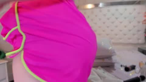 Snapshot of paulinabelen21 chatting on 21, 2, 2025 paulinabelen21 online show from 21, 2, 2025
