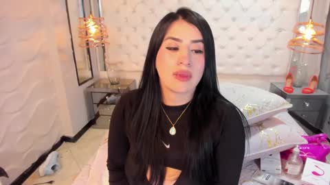 Snapshot of paulinabelen21 chatting on 6, 3, 2025 paulinabelen21 online show from 6, 3, 2025