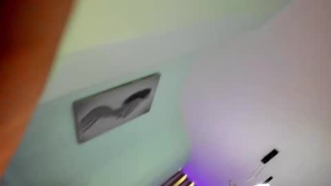 Paulina Belle online show from 9, 11, 2025