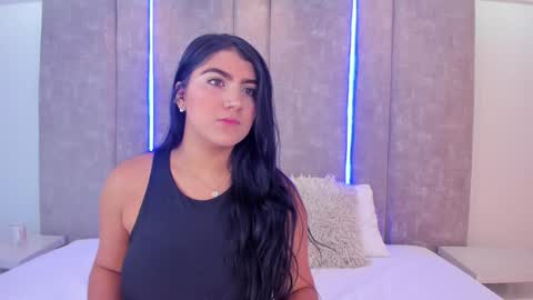 Paulina online show from 3, 2, 2025