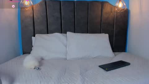 paulinasilver online show from 10, 3, 2026