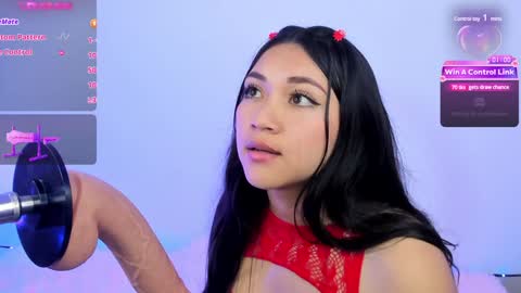 Pauline online show from 4, 12, 2024