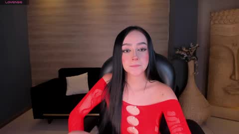 Snapshot of paulinesanz chatting on 26, 5, 2026 Pauline Sanz online show from 26, 5, 2026