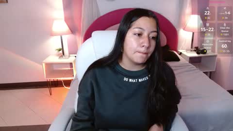 Snapshot of pauliss_ chatting on 3, 10, 2025 Maria Paula online show from 3, 10, 2025