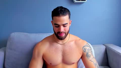 Paul Phoenix online show from 3, 10, 2025