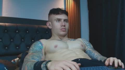 Snapshot of paulthompson_ chatting on 28, 2, 2026 Paul online show from 28, 2, 2026