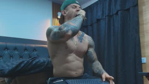 Snapshot of paulthompson_ chatting on 2, 3, 2026 Paul online show from 2, 3, 2026