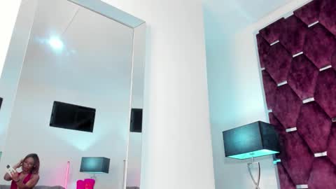 PaytonFerrara online show from 15, 12, 2025