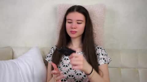 Beautiful Mila online show from 16, 4, 2026