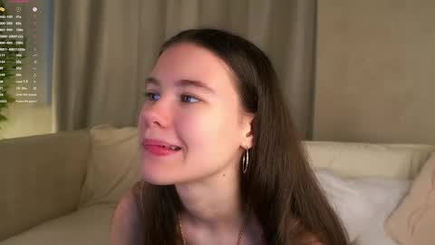Snapshot of pazrapacki chatting on 24, 5, 2026 Beautiful Mila online show from 24, 5, 2026