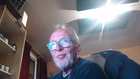 pc8474408 online show from 17, 4, 2026