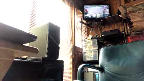 Snapshot of pcpeins chatting on 19, 4, 2026 pcpeins online show from 19, 4, 2026