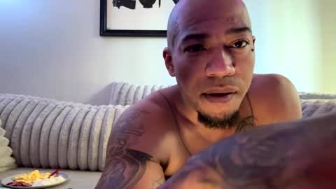 Snapshot of pcuddy3 chatting on 18, 2, 2025 Phenomenal online show from 18, 2, 2025