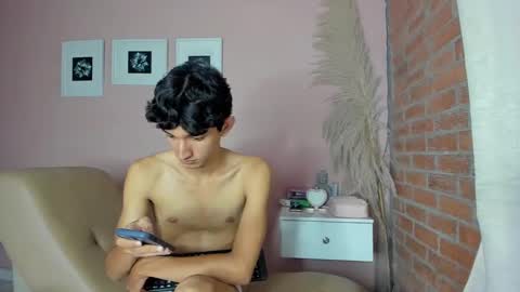 peach tyron online show from 1, 2, 2025