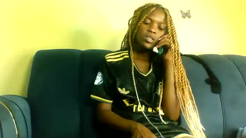 Snapshot of peachy_mummie chatting on 10, 9, 2025 peachie online show from 10, 9, 2025