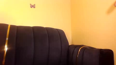 Snapshot of peachy_mummie chatting on 6, 10, 2025 peachie online show from 6, 10, 2025