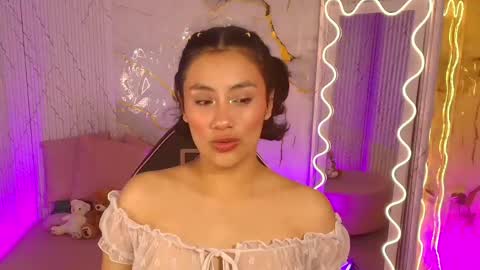 Snapshot of peachy_tay chatting on 19, 4, 2026 peachy_tay online show from 19, 4, 2026
