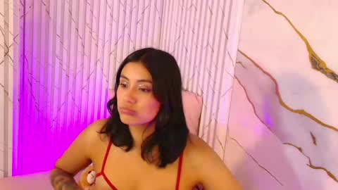 Snapshot of peachy_tay chatting on 29, 4, 2026 peachy_tay online show from 29, 4, 2026