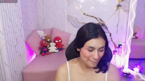 Snapshot of peachy_tay chatting on 11, 5, 2026 peachy_tay online show from 11, 5, 2026