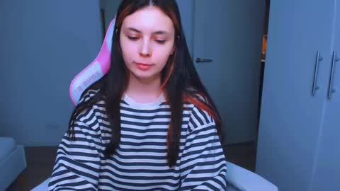 Snapshot of peachybabe__ chatting on 25, 1, 2025 Peachy online show from 25, 1, 2025