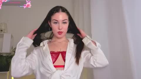 Snapshot of peachypoet chatting on 11, 10, 2025 Chloe online show from 11, 10, 2025