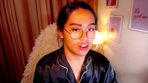 Angel Creamdensada online show from 11, 4, 2026