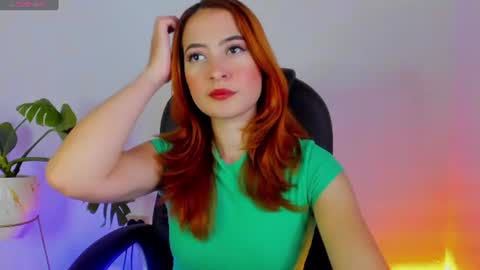 Snapshot of pear__moon chatting on 21, 6, 2026 LILLY online show from 21, 6, 2026