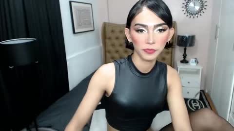 Pearl online show from 11, 2, 2025