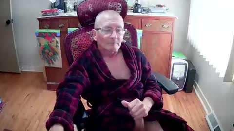 Snapshot of peepingmale chatting on 27, 11, 2025 peepingmale online show from 27, 11, 2025