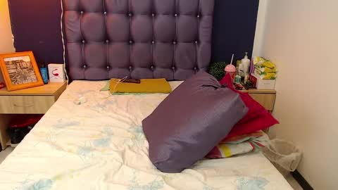 Snapshot of peiton_horny chatting on 29, 12, 2024 Peiton online show from 29, 12, 2024