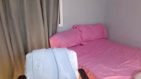 pemperut online show from 4, 4, 2026