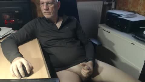 Pemue65 online show from 19, 11, 2025