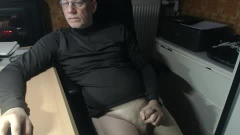 Pemue65 online show from 25, 2, 2026