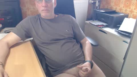 Pemue65 online show from 20, 5, 2026