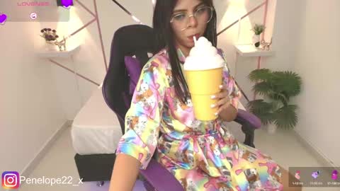 Nana online show from 12, 3, 2025