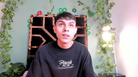 jazmin y kevin online show from 17, 4, 2026