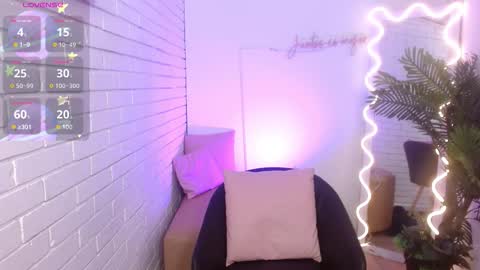 penelope online show from 25, 10, 2025