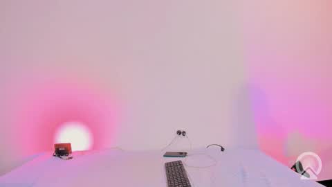 Sweet Penelope online show from 14, 10, 2025