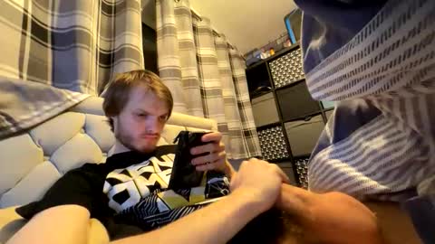 Penguin online show from 17, 9, 2025